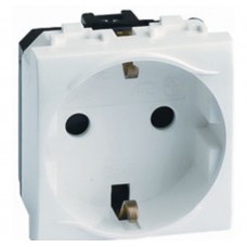 Электрическая Розетка с заземлением, со шторками, белая, 2мод. DKC